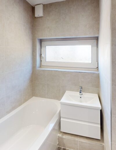 Bathroom Fitters Isle of Dogs E14